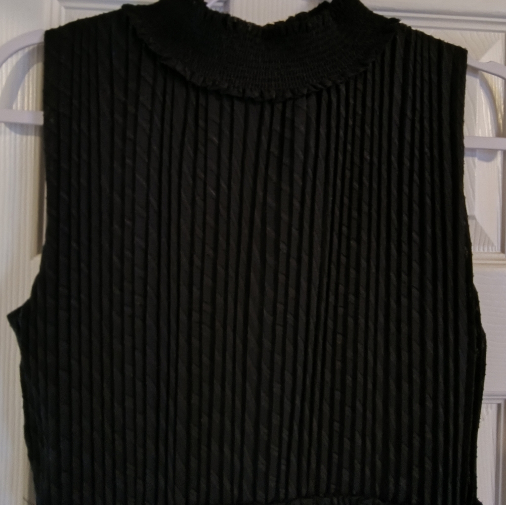 NWOT Nanette Lepore Pleated Black Dress Sz 6
